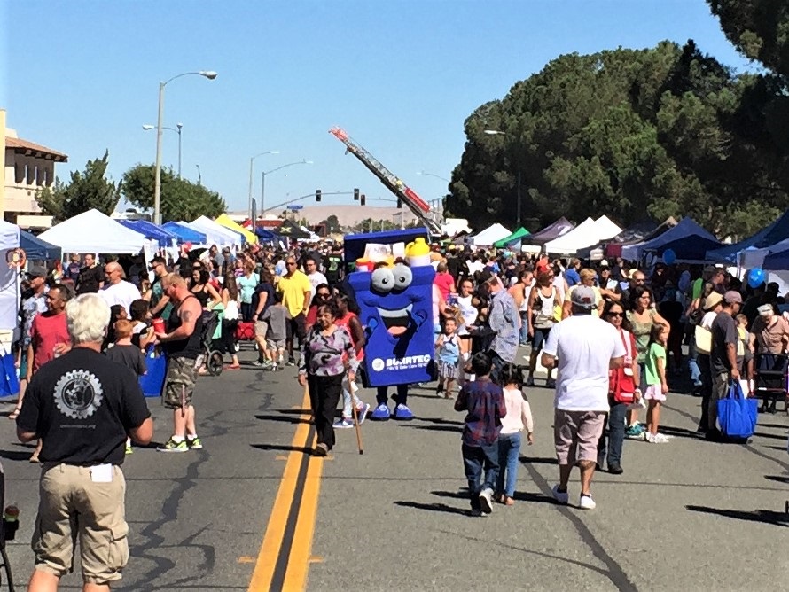 Crowd at Fall Festival